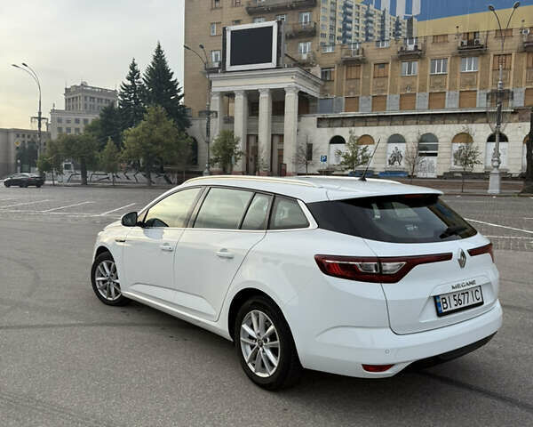 Белый Рено Меган, объемом двигателя 1.46 л и пробегом 254 тыс. км за 12500 $, фото 3 на Automoto.ua