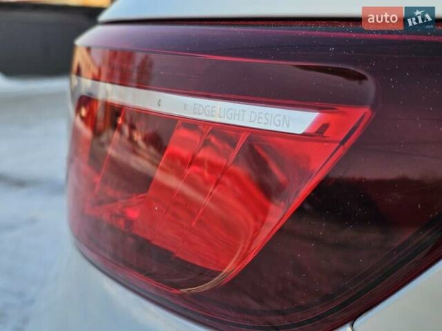 Білий Рено Меган, об'ємом двигуна 1.6 л та пробігом 196 тис. км за 14500 $, фото 11 на Automoto.ua