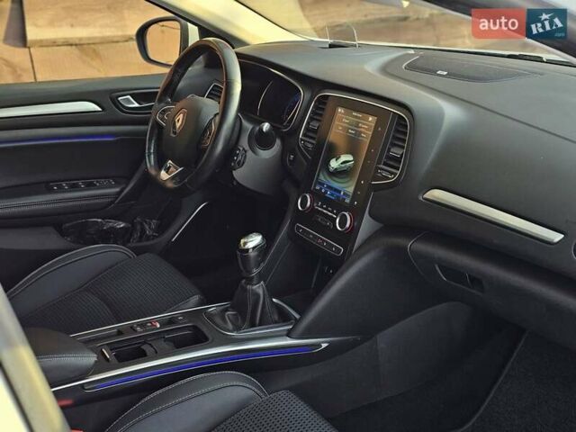 Білий Рено Меган, об'ємом двигуна 1.6 л та пробігом 196 тис. км за 14500 $, фото 50 на Automoto.ua