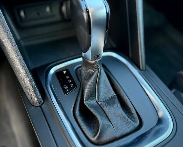 Рено Меган 2018 в Киеве на Automoto.ua Белый Рено Меган, объемом двигателя 1.5 л и пробегом 191 тыс. км за 14499 $, фото 34 на Automoto.ua