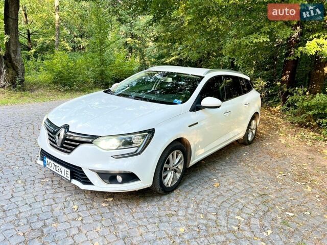 Белый Рено Меган, объемом двигателя 1.5 л и пробегом 304 тыс. км за 10700 $, фото 3 на Automoto.ua