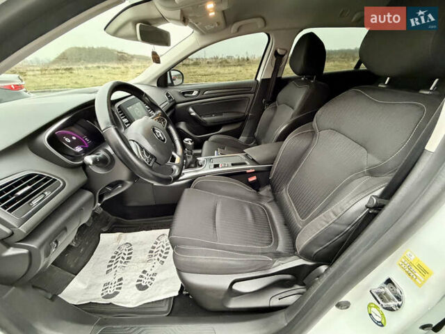 Білий Рено Меган, об'ємом двигуна 1.5 л та пробігом 245 тис. км за 13333 $, фото 29 на Automoto.ua