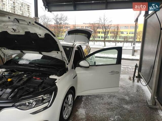 Білий Рено Меган, об'ємом двигуна 1.46 л та пробігом 167 тис. км за 12700 $, фото 14 на Automoto.ua