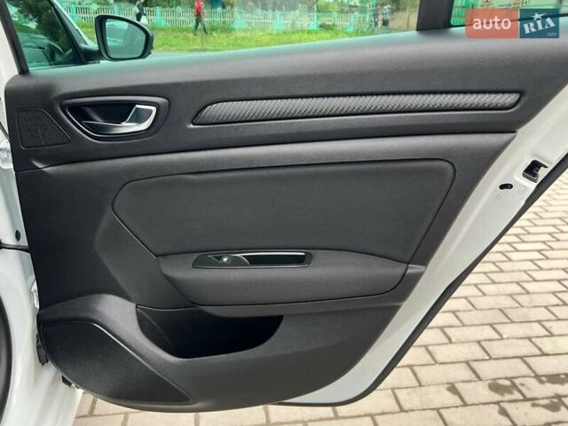 Білий Рено Меган, об'ємом двигуна 1.5 л та пробігом 145 тис. км за 14500 $, фото 23 на Automoto.ua