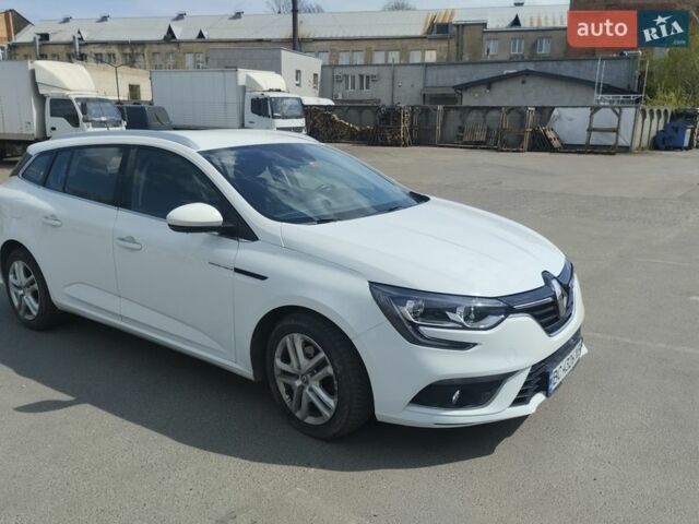 Белый Рено Меган, объемом двигателя 1.46 л и пробегом 168 тыс. км за 13500 $, фото 5 на Automoto.ua