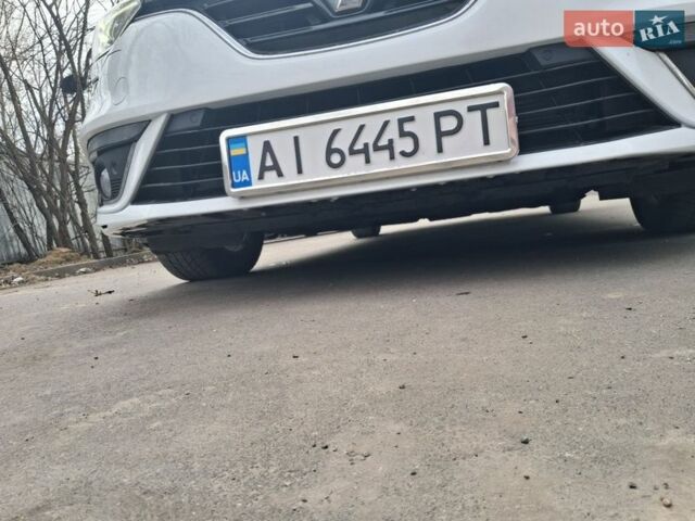 Белый Рено Меган, объемом двигателя 1.46 л и пробегом 200 тыс. км за 13800 $, фото 20 на Automoto.ua