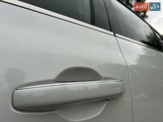 Білий Рено Меган, об'ємом двигуна 1.46 л та пробігом 200 тис. км за 13700 $, фото 48 на Automoto.ua