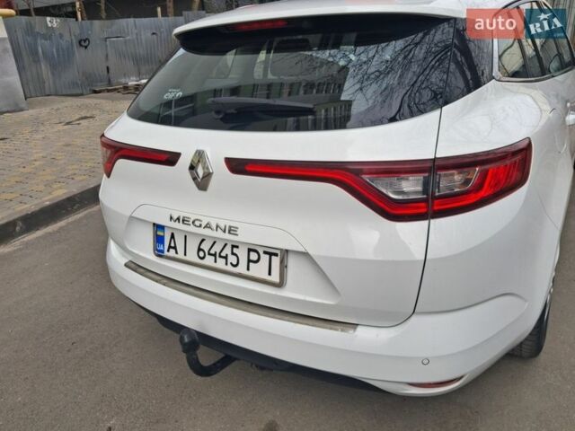 Белый Рено Меган, объемом двигателя 1.46 л и пробегом 200 тыс. км за 13800 $, фото 14 на Automoto.ua