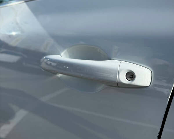 Рено Меган 2018 в Киеве на Automoto.ua Белый Рено Меган, объемом двигателя 1.5 л и пробегом 191 тыс. км за 14499 $, фото 15 на Automoto.ua