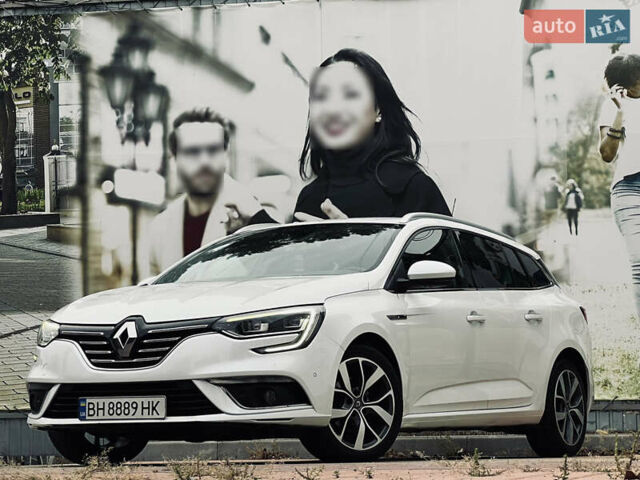 Білий Рено Меган, об'ємом двигуна 1.46 л та пробігом 200 тис. км за 13700 $, фото 2 на Automoto.ua