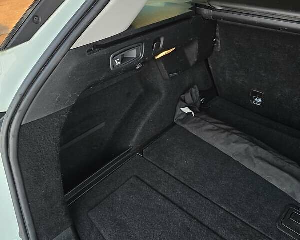 Білий Рено Меган, об'ємом двигуна 1.6 л та пробігом 196 тис. км за 14500 $, фото 63 на Automoto.ua