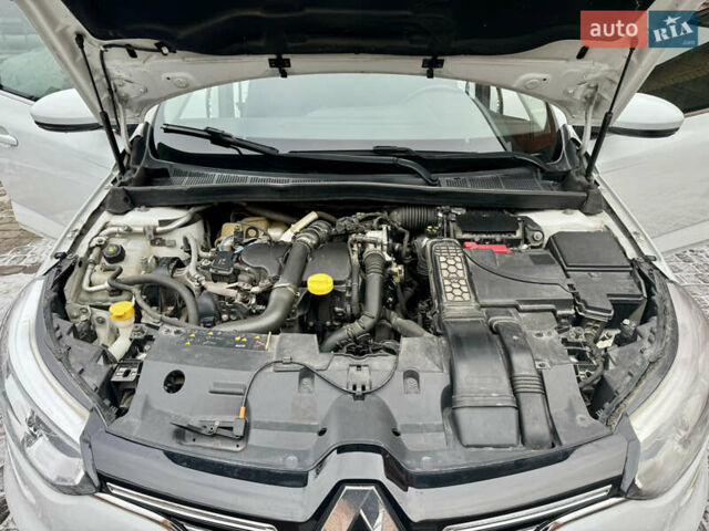 Білий Рено Меган, об'ємом двигуна 1.5 л та пробігом 189 тис. км за 12500 $, фото 7 на Automoto.ua