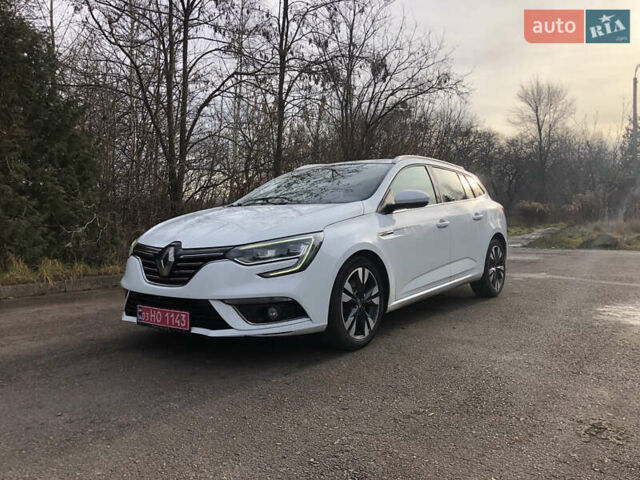 Белый Рено Меган, объемом двигателя 1.6 л и пробегом 267 тыс. км за 13650 $, фото 2 на Automoto.ua