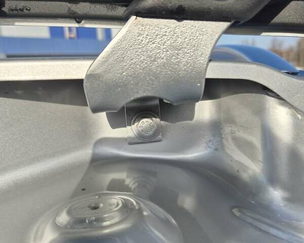 Белый Рено Меган, объемом двигателя 1.46 л и пробегом 177 тыс. км за 16200 $, фото 30 на Automoto.ua