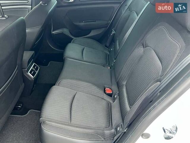 Білий Рено Меган, об'ємом двигуна 1.5 л та пробігом 145 тис. км за 14500 $, фото 20 на Automoto.ua