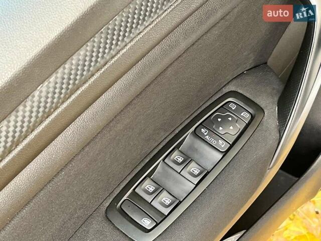 Белый Рено Меган, объемом двигателя 1.5 л и пробегом 250 тыс. км за 10890 $, фото 28 на Automoto.ua