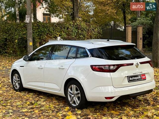 Белый Рено Меган, объемом двигателя 1.5 л и пробегом 250 тыс. км за 10890 $, фото 7 на Automoto.ua