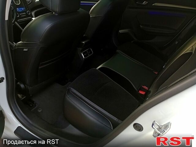 Белый Рено Меган, объемом двигателя 1.6 л и пробегом 124 тыс. км за 12500 $, фото 12 на Automoto.ua