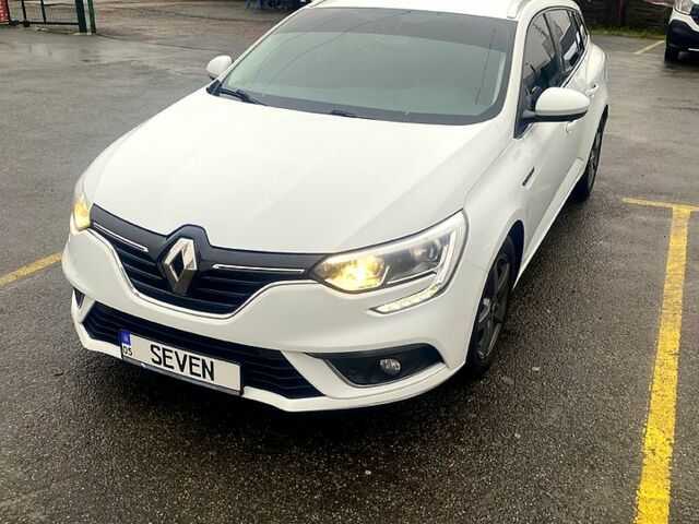 Белый Рено Меган, объемом двигателя 1.5 л и пробегом 177 тыс. км за 14300 $, фото 6 на Automoto.ua