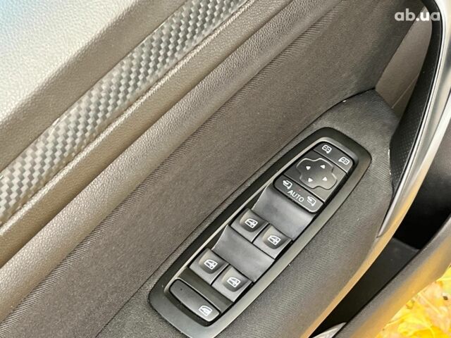 Белый Рено Меган, объемом двигателя 1.5 л и пробегом 250 тыс. км за 10890 $, фото 27 на Automoto.ua