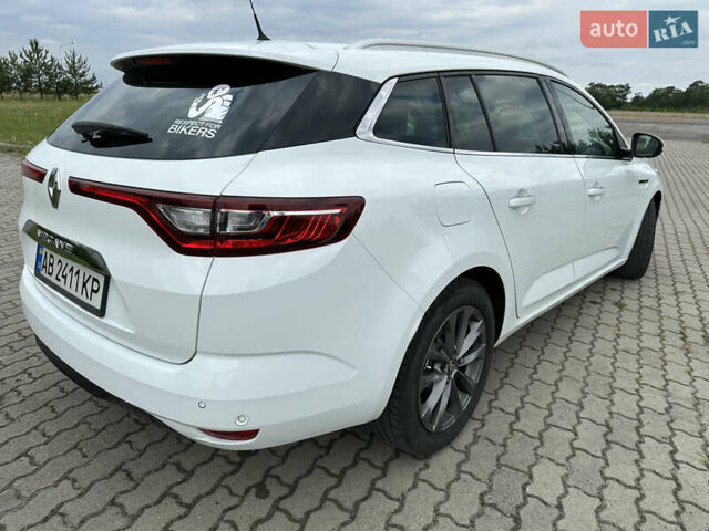 Белый Рено Меган, объемом двигателя 1.6 л и пробегом 217 тыс. км за 13900 $, фото 6 на Automoto.ua