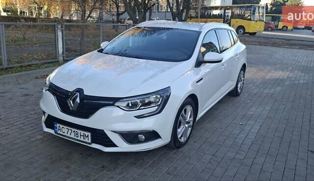 Білий Рено Меган, об'ємом двигуна 1.46 л та пробігом 216 тис. км за 12900 $, фото 10 на Automoto.ua