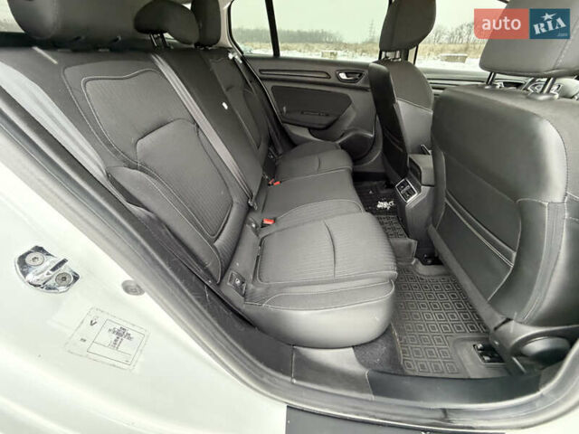 Білий Рено Меган, об'ємом двигуна 1.5 л та пробігом 245 тис. км за 12999 $, фото 65 на Automoto.ua