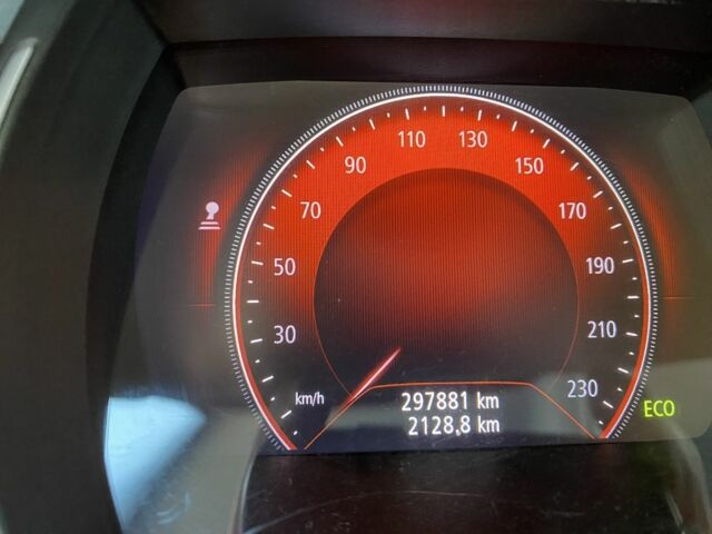 Білий Рено Меган, об'ємом двигуна 1.5 л та пробігом 298 тис. км за 12749 $, фото 5 на Automoto.ua