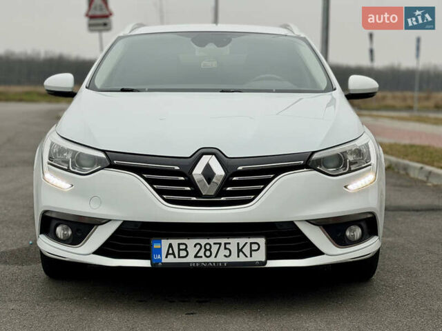 Білий Рено Меган, об'ємом двигуна 1.5 л та пробігом 245 тис. км за 13333 $, фото 12 на Automoto.ua