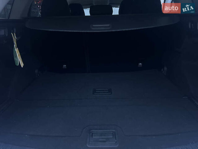 Білий Рено Меган, об'ємом двигуна 1.46 л та пробігом 270 тис. км за 12200 $, фото 13 на Automoto.ua