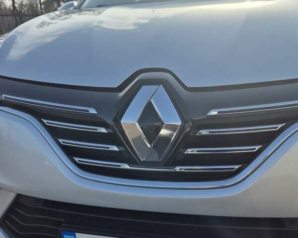 Белый Рено Меган, объемом двигателя 1.46 л и пробегом 177 тыс. км за 16200 $, фото 10 на Automoto.ua