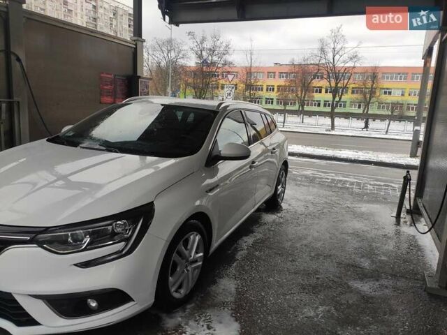 Білий Рено Меган, об'ємом двигуна 1.46 л та пробігом 167 тис. км за 12700 $, фото 6 на Automoto.ua
