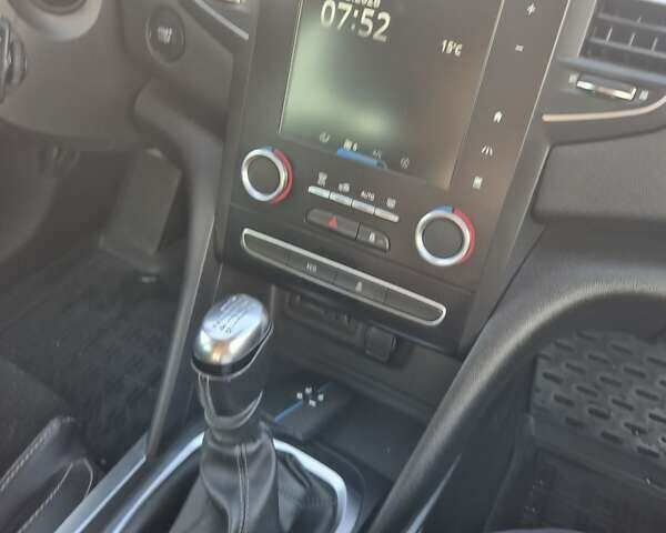 Белый Рено Меган, объемом двигателя 1.46 л и пробегом 177 тыс. км за 16200 $, фото 13 на Automoto.ua