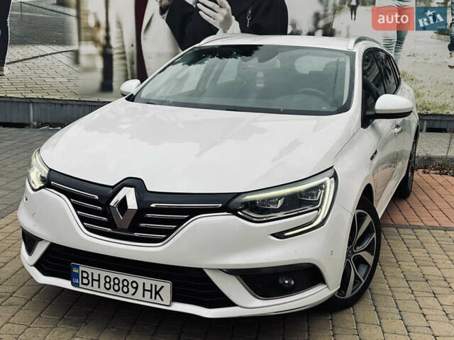 Білий Рено Меган, об'ємом двигуна 1.46 л та пробігом 200 тис. км за 13700 $, фото 8 на Automoto.ua