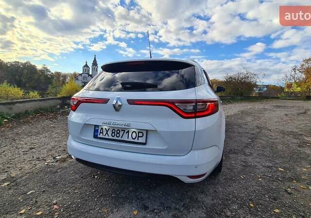 Рено Меган 2018 в Харькове на Automoto.ua Белый Рено Меган, объемом двигателя 1.5 л и пробегом 220 тыс. км за 14000 $, фото 5 на Automoto.ua
