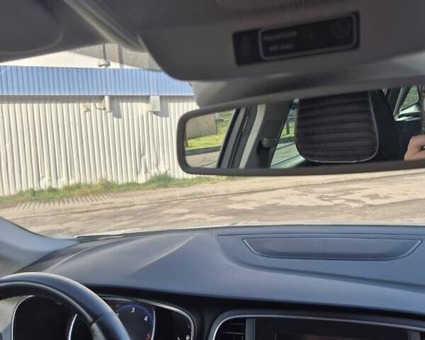 Белый Рено Меган, объемом двигателя 1.46 л и пробегом 177 тыс. км за 16200 $, фото 12 на Automoto.ua