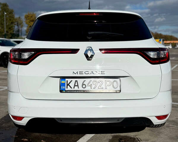 Рено Меган 2018 в Киеве на Automoto.ua Белый Рено Меган, объемом двигателя 1.5 л и пробегом 191 тыс. км за 14499 $, фото 3 на Automoto.ua