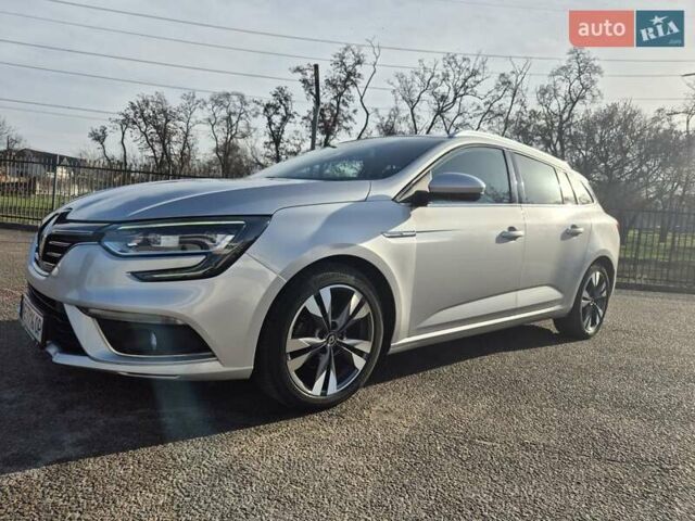 Белый Рено Меган, объемом двигателя 1.46 л и пробегом 177 тыс. км за 16200 $, фото 8 на Automoto.ua