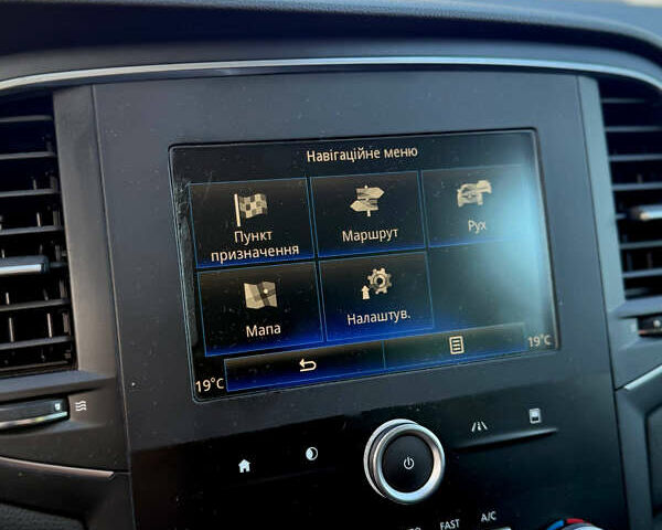 Рено Меган 2018 в Киеве на Automoto.ua Белый Рено Меган, объемом двигателя 1.5 л и пробегом 191 тыс. км за 14499 $, фото 29 на Automoto.ua