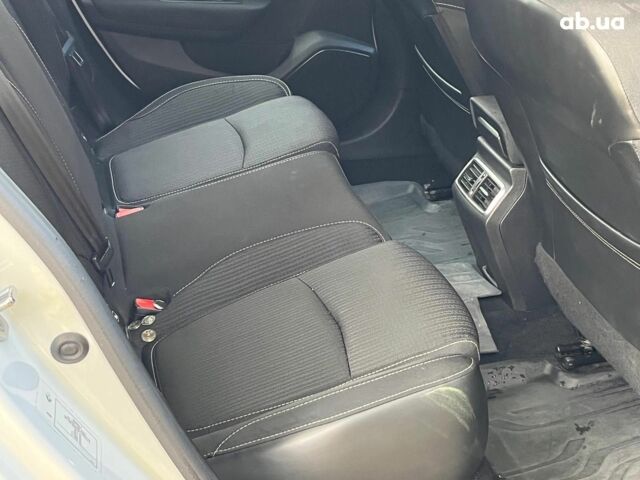 Белый Рено Меган, объемом двигателя 1.5 л и пробегом 250 тыс. км за 10890 $, фото 22 на Automoto.ua