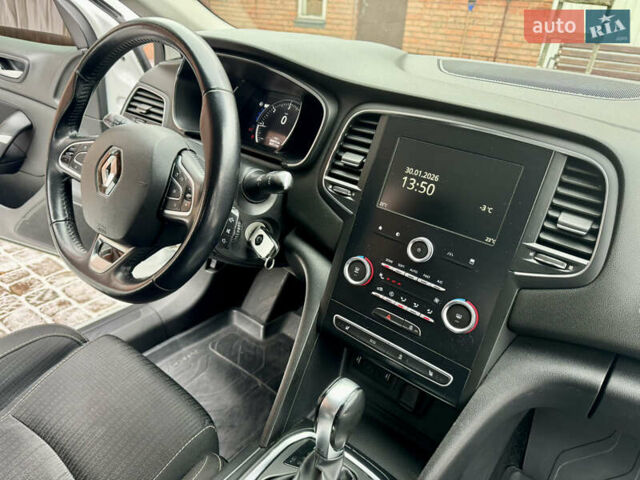 Білий Рено Меган, об'ємом двигуна 1.5 л та пробігом 189 тис. км за 12500 $, фото 10 на Automoto.ua