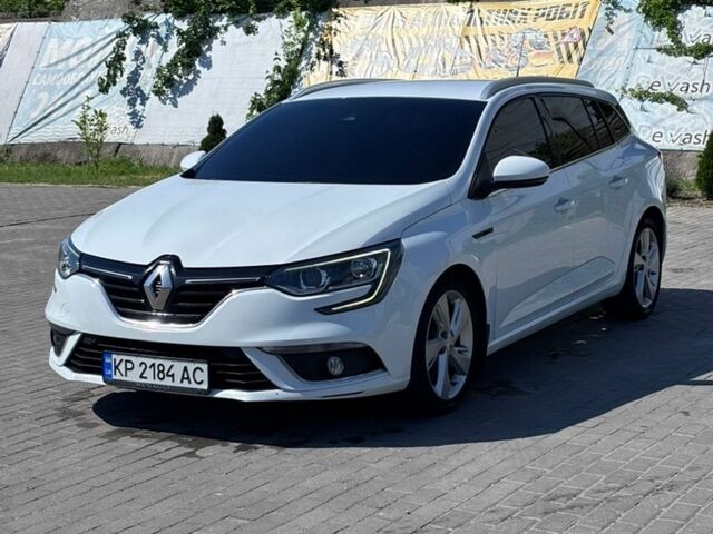Белый Рено Меган, объемом двигателя 1.46 л и пробегом 252 тыс. км за 11800 $, фото 17 на Automoto.ua