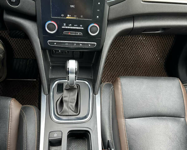 Белый Рено Меган, объемом двигателя 1.6 л и пробегом 217 тыс. км за 12900 $, фото 19 на Automoto.ua