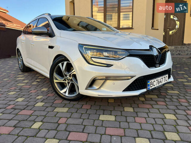 Белый Рено Меган, объемом двигателя 1.6 л и пробегом 215 тыс. км за 14600 $, фото 2 на Automoto.ua