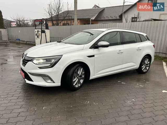 Белый Рено Меган, объемом двигателя 1.5 л и пробегом 193 тыс. км за 16999 $, фото 1 на Automoto.ua