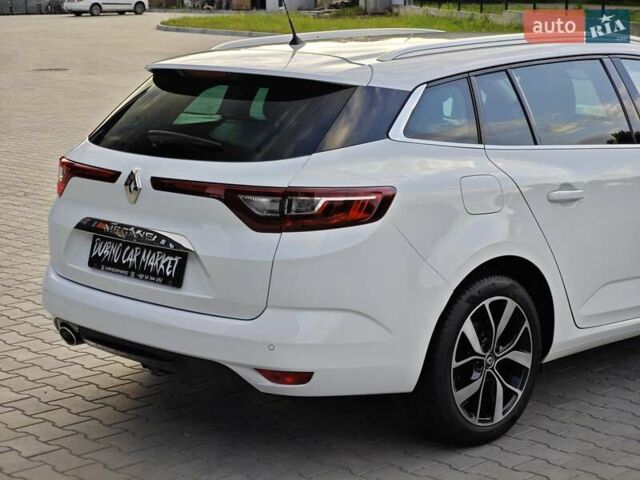 Белый Рено Меган, объемом двигателя 1.5 л и пробегом 114 тыс. км за 18600 $, фото 12 на Automoto.ua