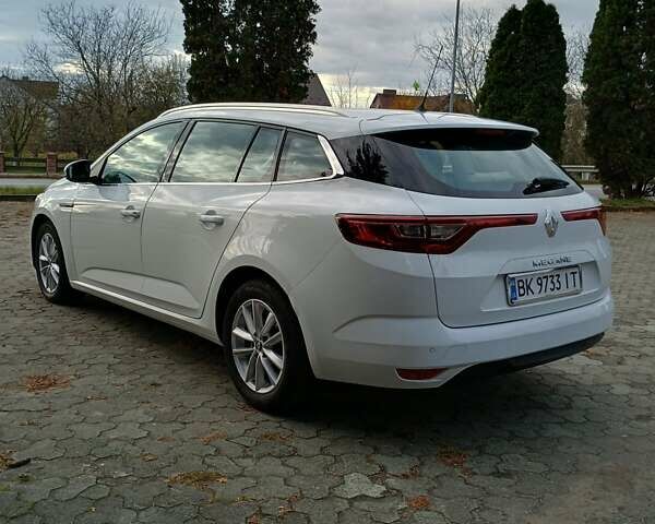 Белый Рено Меган, объемом двигателя 1.5 л и пробегом 222 тыс. км за 12600 $, фото 12 на Automoto.ua