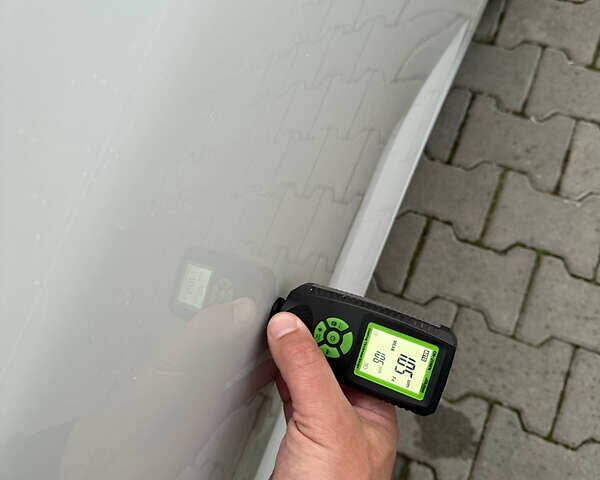 Белый Рено Меган, объемом двигателя 1.46 л и пробегом 179 тыс. км за 13800 $, фото 37 на Automoto.ua