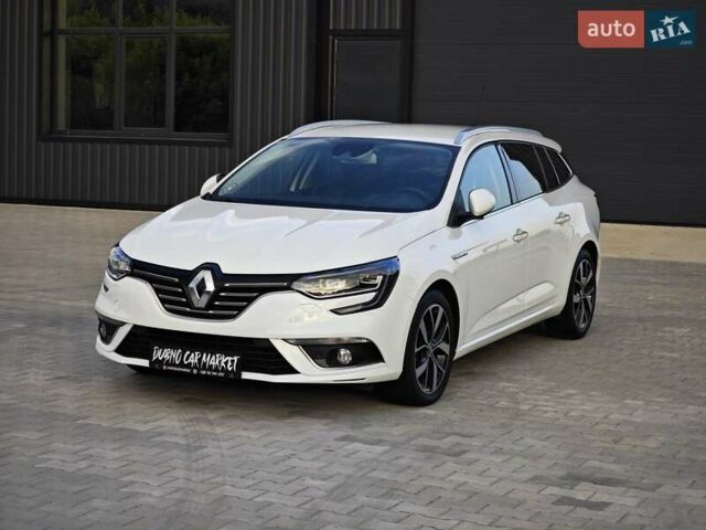 Белый Рено Меган, объемом двигателя 1.5 л и пробегом 114 тыс. км за 18600 $, фото 4 на Automoto.ua