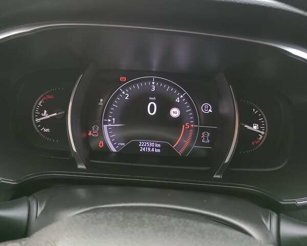 Белый Рено Меган, объемом двигателя 1.5 л и пробегом 222 тыс. км за 12600 $, фото 65 на Automoto.ua